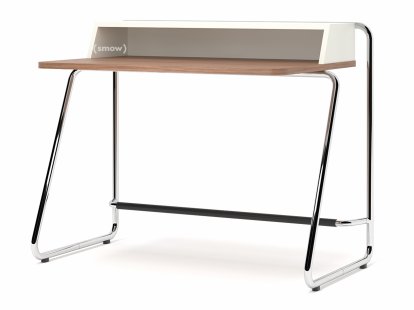 S 1200, Nussbaum geölt, MDF decklackiert reinweiß, Verchromt