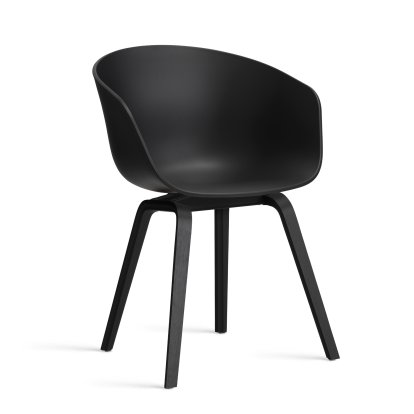 About A Chair AAC 22 Armlehnstuhl, Black 2.0, Eiche schwarz lackiert