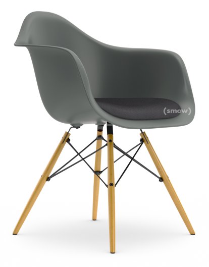 Eames Plastic Armchair DAW, Granitgrau, Mit Sitzpolster, Dunkelgrau, Standardhöhe - 43 cm, Ahorn gelblich