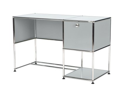 USM Haller Home Office Schreibtisch, USM mattsilber, Ohne Kabeldurchlass