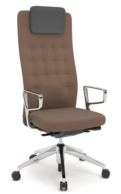 ID Trim L, FlowMotion mit Sitztiefenverstellung, Mit Ringarmlehnen Aluminium poliert, Basic dark, Stoff Plano braun, Weich für harte Böden