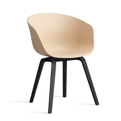 About A Chair AAC 22 Armlehnstuhl, Pale peach 2.0, Eiche schwarz lackiert