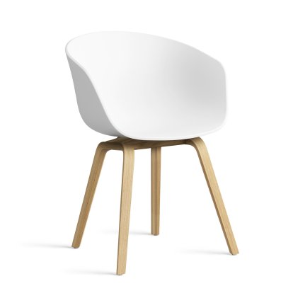 About A Chair AAC 22 Armlehnstuhl, White 2.0, Eiche lackiert